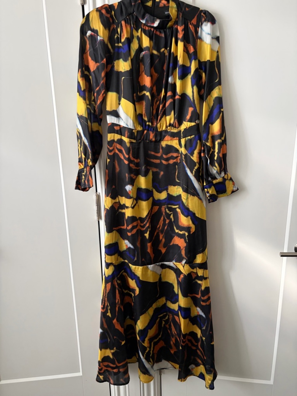 Sara Navon Abstract Print Long Sleeve Midi Dress in Black and Yellow
